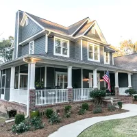 house with a crawl space